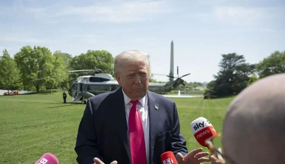 Trump Ancam Naikkan Tarif Impor Inggris Jika Pajak Layanan Digital Tidak Dicabut