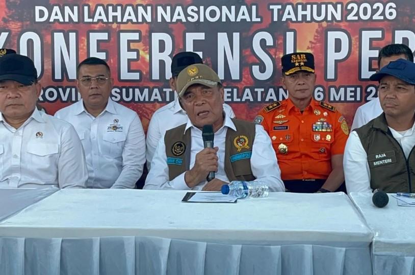 Menko Polkam Djamari Chaniago Minta 12 Daerah Rawan Karhutla Sumsel Jadi Prioritas Penanganan 2026