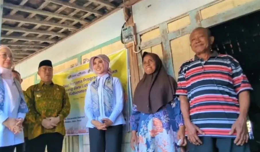 Program BPBL Kementerian ESDM Pasang Listrik Gratis untuk 513 Keluarga di Kabupaten Madiun