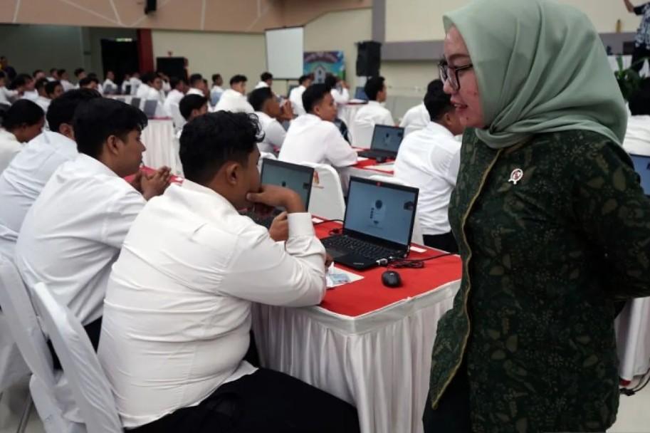 Pemerintah Pastikan Seleksi Manajer Koperasi Merah Putih Bebas Titipan dan Pungutan