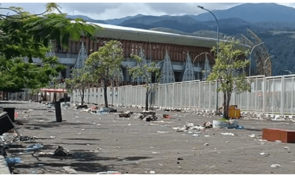 Pemprov Papua Ajak ASN Kerja Bakti Bersihkan Stadion Lukas Enembe