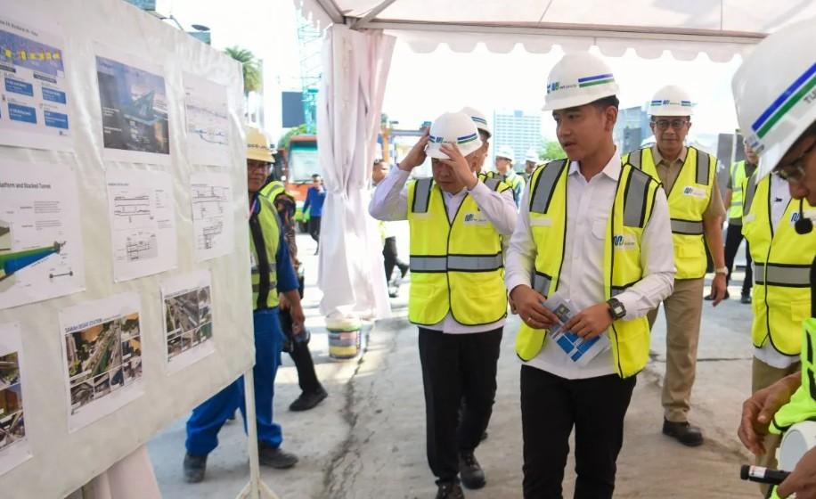 Gibran Apresiasi Proyek MRT Jakarta Fase 2A yang Serap 3.800 Pekerja Konstruksi