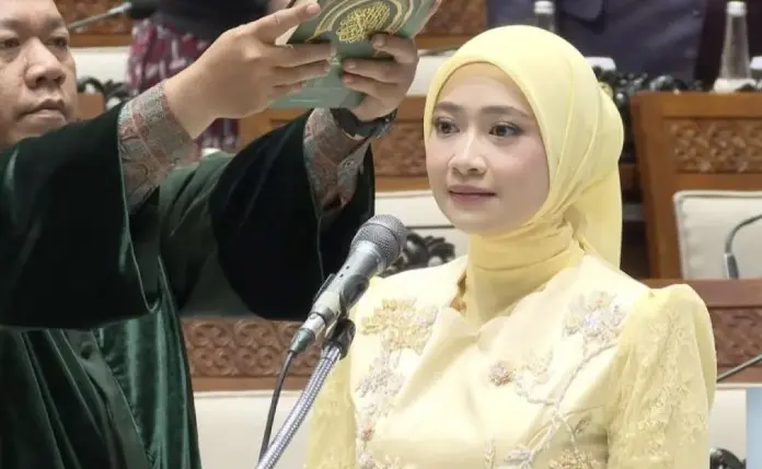 Adela Kanasya Adies Resmi Dilantik Jadi Anggota DPR Pengganti Adies Kadir