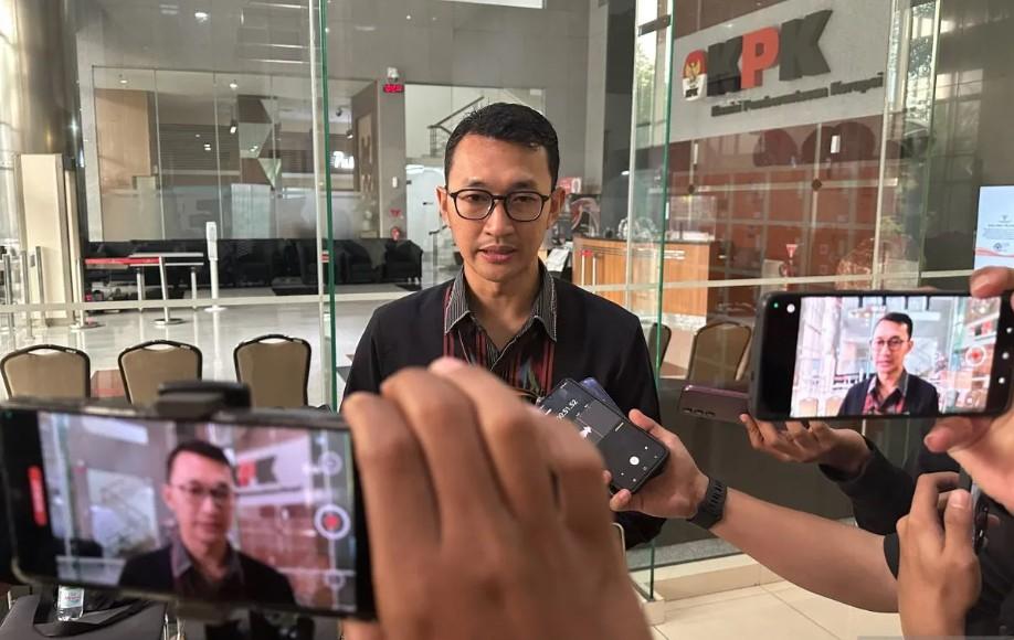 KPK Periksa Wakil Ketua PAN Rejang Lebong dalam Kasus Suap Bupati Nonaktif Muhammad Fikri Thobari