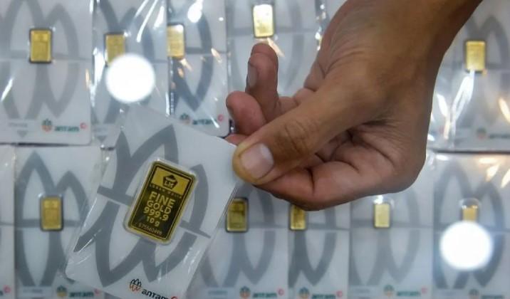 Harga Emas Pegadaian Kompak Naik, Antam Tembus Rp2,96 Juta per Gram