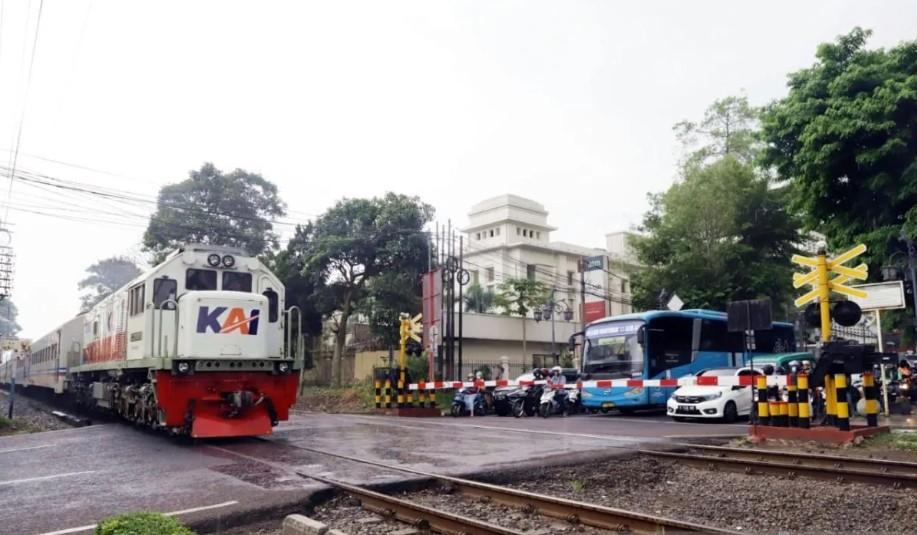 Pemerintah Siapkan Rp4 Triliun untuk Perbaikan 1.800 Perlintasan Kereta Api di Pulau Jawa