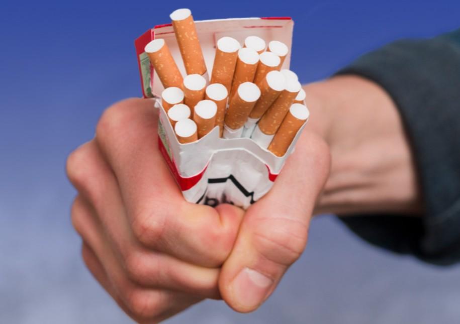 Aksi Kejar Tengah Malam, Bea Cukai Malang Gagalkan Peredaran 464 Ribu Batang Rokok Ilegal