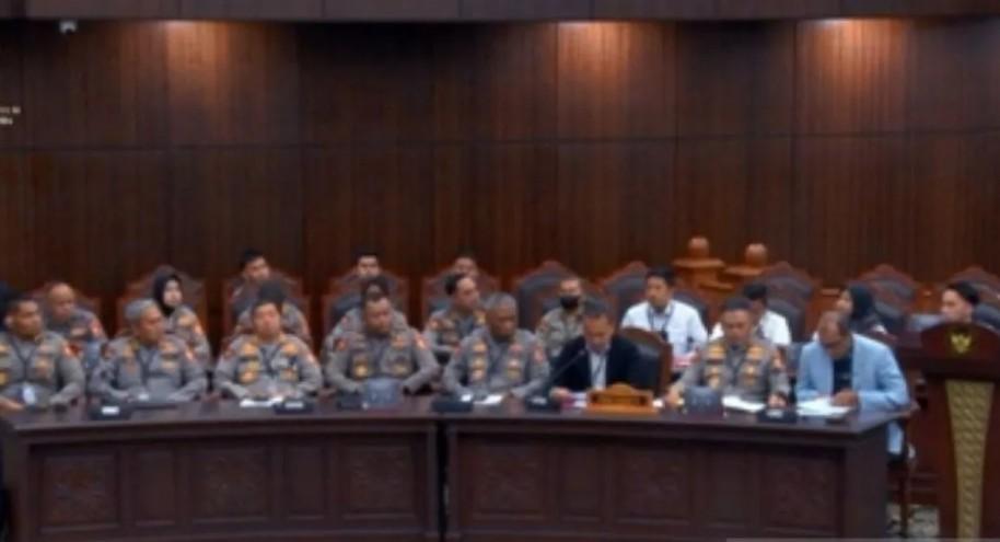 Sidang Uji Materiil UU Polri di MK Bahas Usulan Polri di Bawah Kemendagri