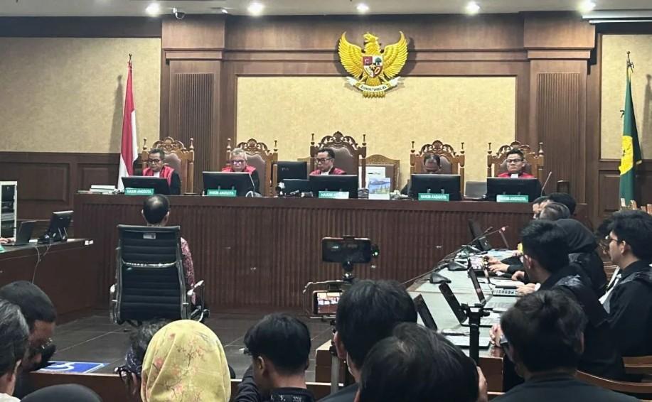 Nadiem Makarim Dituntut 18 Tahun Penjara dalam Kasus Dugaan Korupsi Pengadaan Chromebook