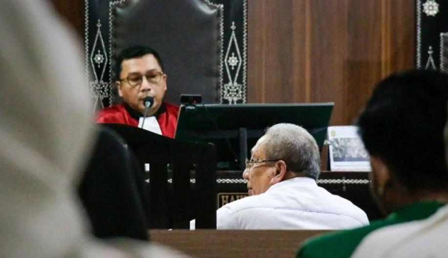 Eks Bupati Sumbawa Ungkap Proses Pengadaan Lahan MXGP Samota dalam Sidang Korupsi di Mataram