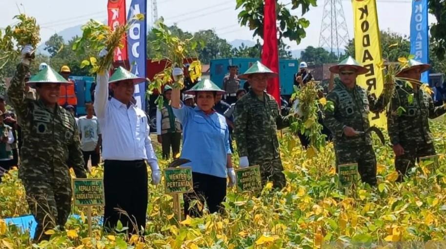 Panglima TNI Agus Subiyanto Dorong Swasembada Kedelai Lewat Perluasan Lahan dan Dukungan Teknologi