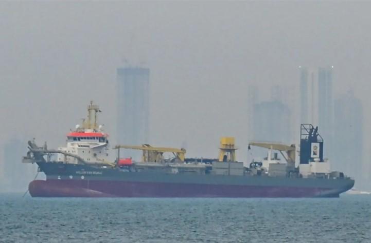 Iran Bentuk Otoritas Baru untuk Kelola Selat Hormuz di Tengah Ketegangan dengan AS