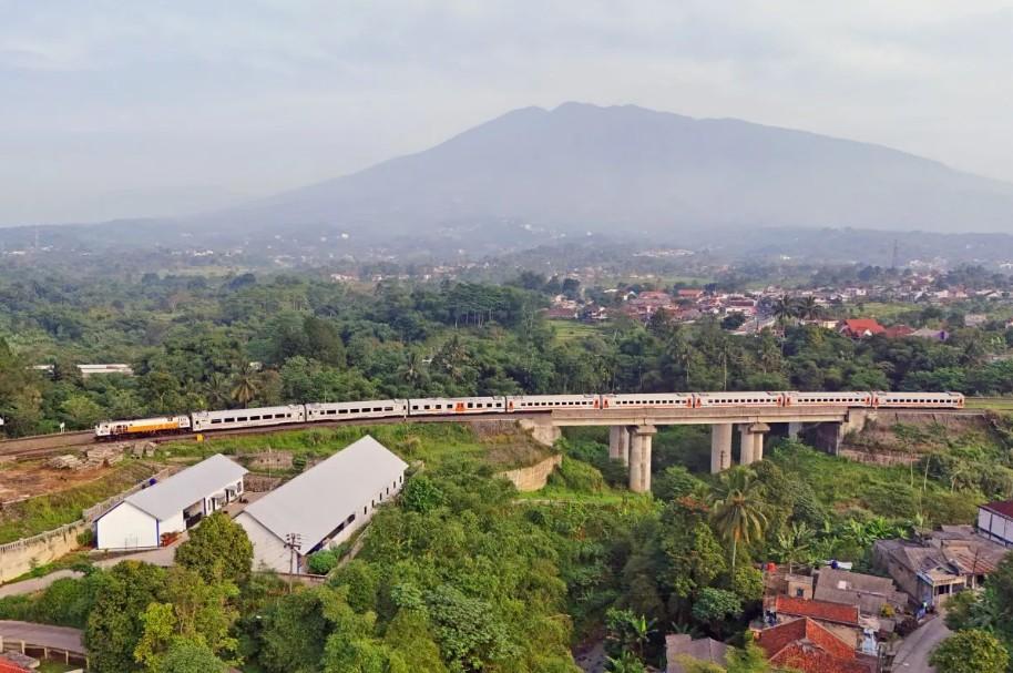 KAI Optimalkan BBM Subsidi dan Uji Biodiesel B50 untuk Dukung Mobilitas Nasional