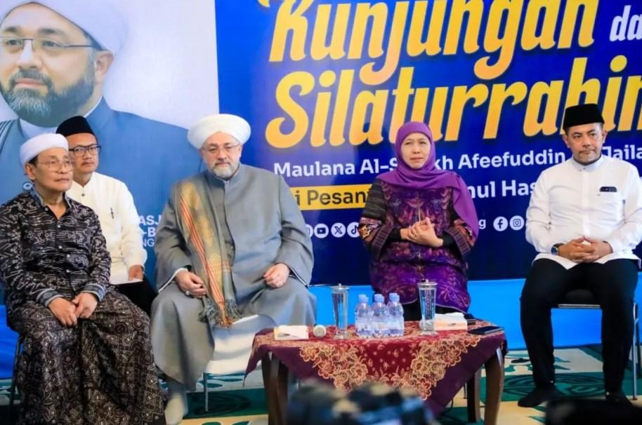 Khofifah Sebut Pesantren Genggong Jadi Benteng Moral Jawa Timur dan Indonesia