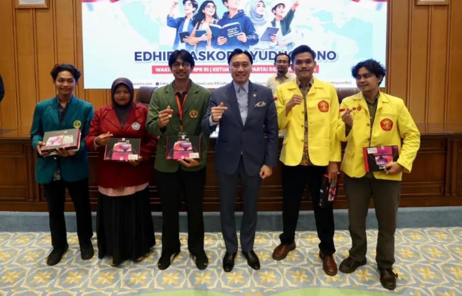 Sambut Hari Kebangkitan Nasional, Ibas Ajak Mahasiswa Berikan Solusi dan Menjadi Generasi Emas Bangun Bangsa