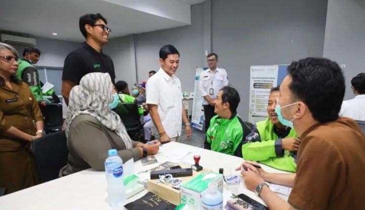 Wamenkes Sebut Kolaborasi Swasta Perluas Program Cek Kesehatan Gratis untuk Ojol