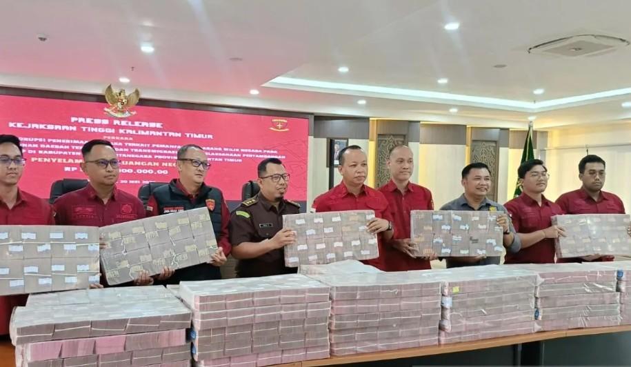 Kejati Kaltim Kembali Sita Rp57,45 Miliar dalam Kasus Korupsi Lahan Transmigrasi Kutai Kartanegara