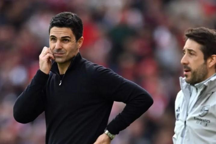 Luis Enrique Puji Mikel Arteta sebagai Pelatih Kelas Dunia Jelang Final Liga Champions