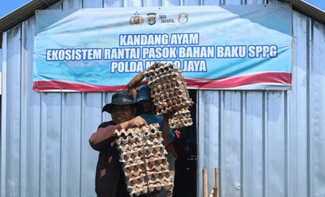 Polda Metro Jaya Salurkan 3.000 Butir Telur dari Muara Gembong untuk Perkuat Program Ketahanan Pangan Nasional