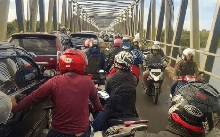 Pemerintah Kota Makassar dan Pemerintah Provinsi Sulawesi Selatan Mempercepat Pembangunan Jembatan Kembar Barombong untuk Men