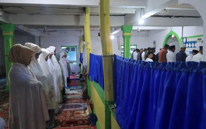 Jamaah Naqsyabandiyah di Padang Gelar Shalat Idul Adha Lebih Awal dari Pemerintah