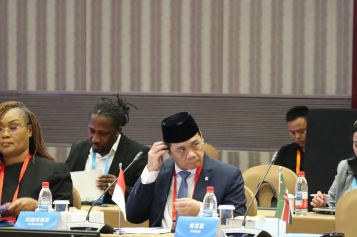 Wamendes Ahmad Riza Patria Sebut Kritik Program Pemerintah Jadi Bagian Demokrasi