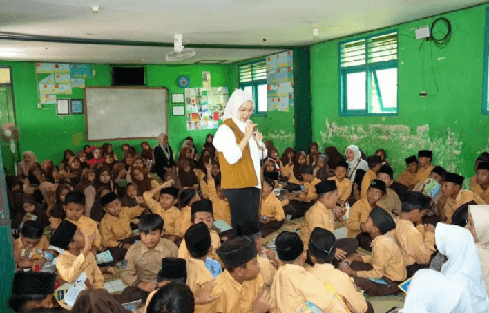 Rustini Muhaimin Dorong Literasi Sejak Dini untuk Membentuk Anak yang Kritis dan Percaya Diri di Gunungkidul