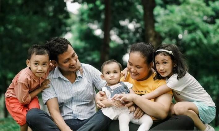 Psikolog Ungkap Cara Orang Tua Kelola Rasa Bersalah dalam Pengasuhan Anak