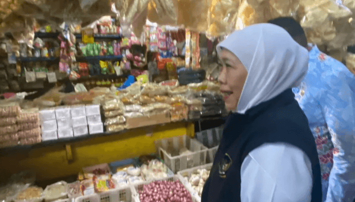 Khofifah Minta Kepala Daerah di Jawa Timur Proaktif Pantau Harga Sembako dan Perkuat Kerja Sama Pangan