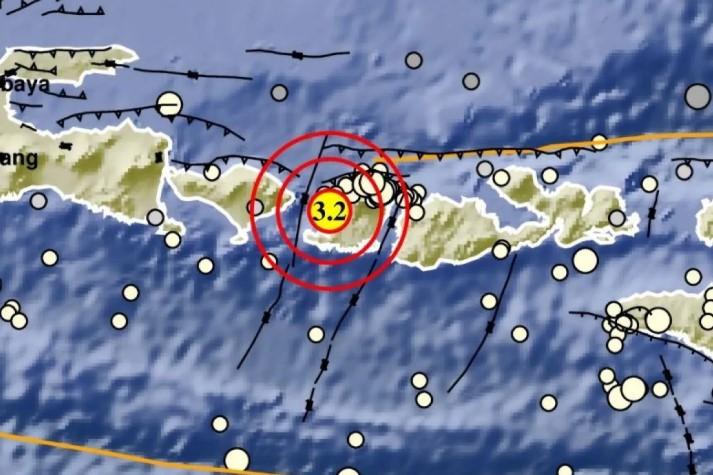 BMKG Catat Tiga Gempa Beruntun Guncang Lombok, Dua Sesar Diduga Jadi Pemicu