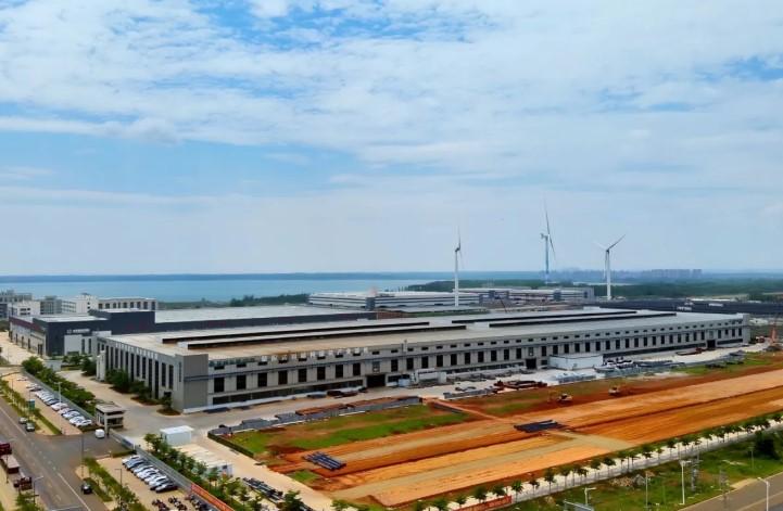 Pelabuhan Jinpai Hainan Dorong Ekspor Bangunan Prafabrikasi Hijau ke Pasar Global