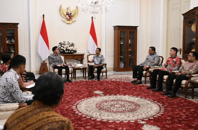 Gibran Rakabuming Raka Terima Audiensi PERDISKI di Istana Wapres, Bahas Penguatan SDM dan Kesejahteraan Guru