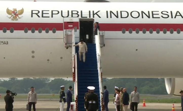 Presiden Prabowo Tiba di Jakarta Setelah Rampungkan Kunjungan Kenegaraan ke Prancis