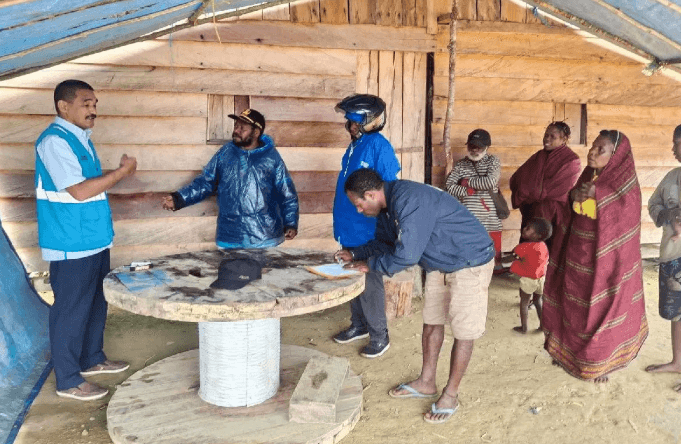 PLN Hadirkan Listrik 24 Jam untuk 1.396 Rumah Tangga di Pegunungan Arfak Papua Barat dengan Pembangunan Jaringan Baru