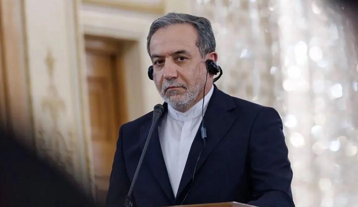 Iran dan Oman Bahas Pengelolaan Selat Hormuz di Tengah Ancaman Amerika Serikat