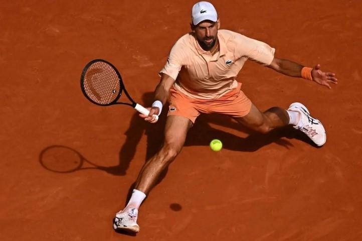 Joao Fonseca Ciptakan Kejutan Besar, Singkirkan Novak Djokovic dari Roland Garros 2026