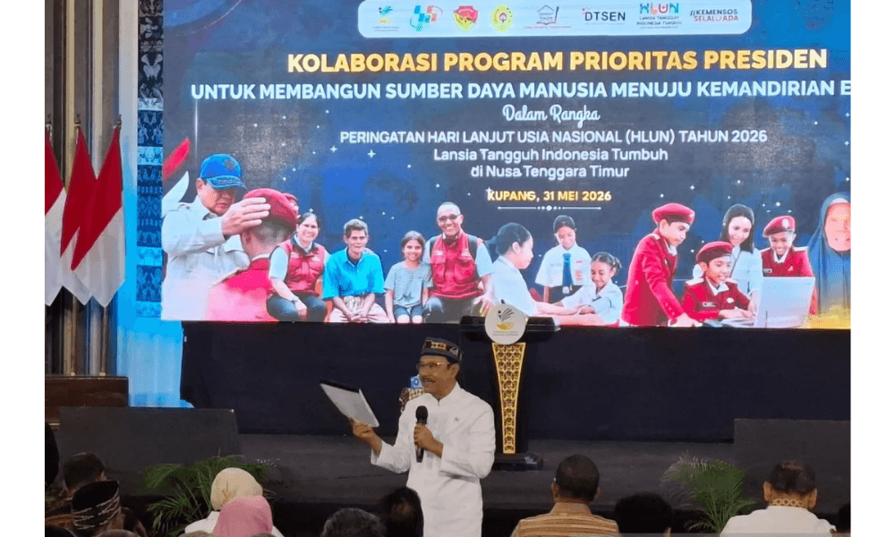 Mensos Bangga dengan Penampilan Siswa Sekolah Rakyat di Kupang, Soroti Perkembangan Mental dan Tantangan Akademik