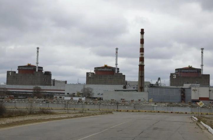 Kepala IAEA Peringatkan Bahaya Serangan Drone di PLTN Zaporizhzhia dan Serukan Perlindungan Fasilitas Nuklir