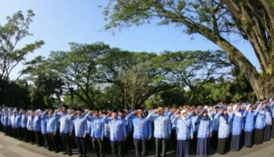 Pemerintah Telah Mencairkan Gaji Ke-13 Rp24 Triliun untuk 5,5 Juta ASN dan Pensiunan