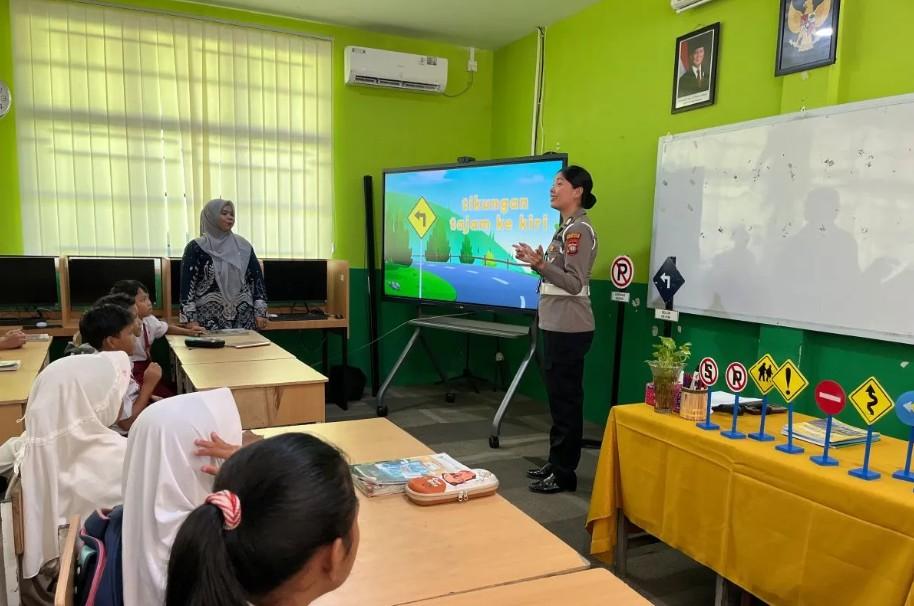 Kurikulum Lalu Lintas Diterapkan di 210 Sekolah Negeri Batam, Polresta Barelang Bentuk Budaya Tertib Berkendara Sejak Dini