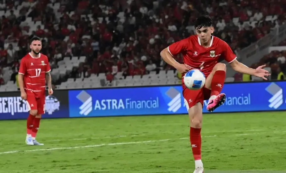 Mathew Baker Ungkap Peran Kevin Diks di Balik Debut Bersejarah Bersama Timnas Indonesia