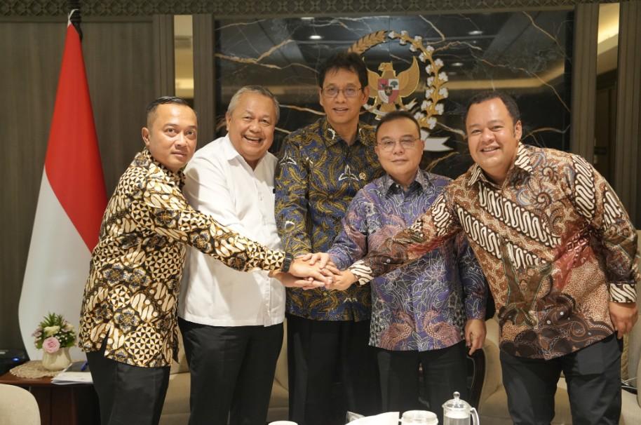 Dasco Pimpin Evaluasi Ekonomi Nasional, DPR Perkuat Sinergi Fiskal dan Moneter
