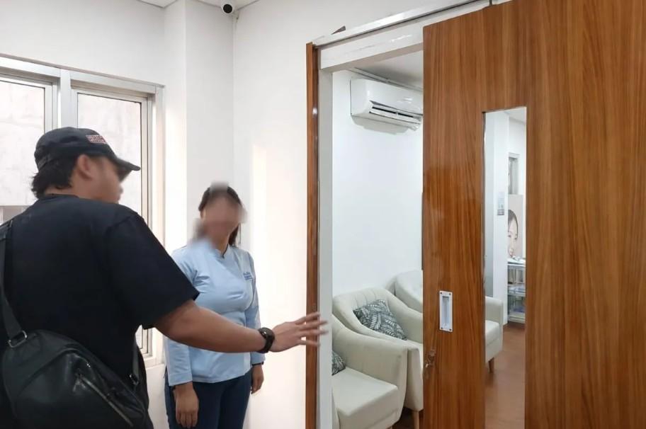 Dokter Gigi Asal Vietnam Dideportasi karena Diduga Menyalahgunakan Izin Tinggal untuk Bekerja di Klinik Ciputat