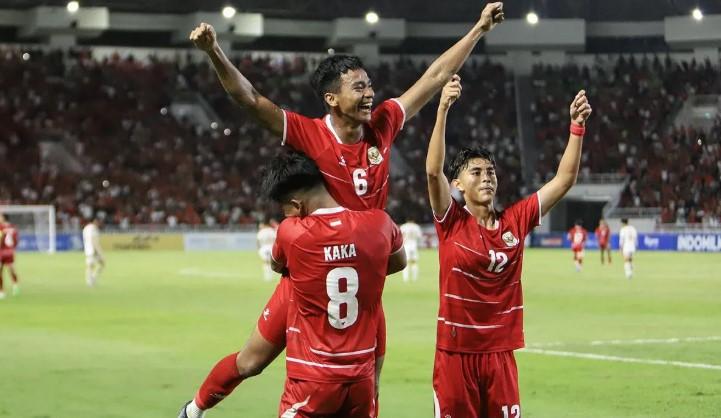 Nova Arianto Nilai Permainan Timnas U-19 Terus Meningkat Usai Lolos ke Semifinal AFF U-19