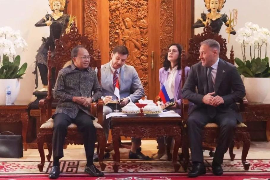 Gubernur Bali Wayan Koster Sambut Undangan Saint Petersburg untuk Perkuat Kerja Sama Budaya dan Pariwisata