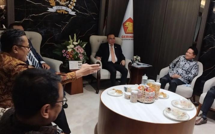 DPR Kumpulkan Dirut Himbara Bahas Perbaikan Saham BUMN di Tengah Tekanan Global