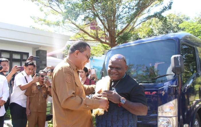 Menteri HAM Natalius Pigai Ajak ASN NTT Menjadi Prajurit HAM untuk Edukasi Masyarakat