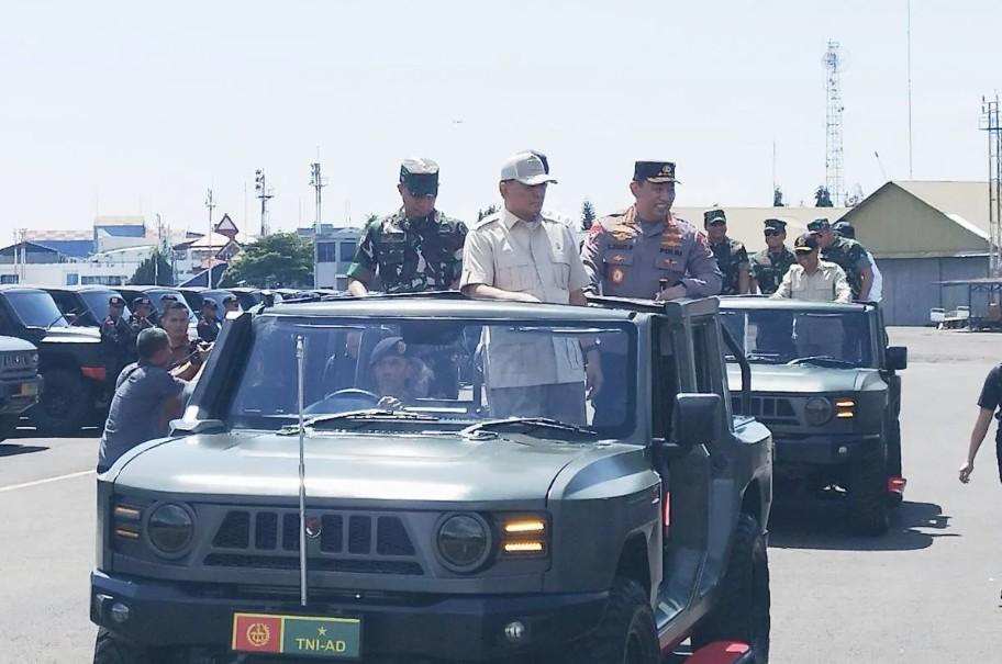 Menteri Pertahanan Sjafrie Sjamsoeddin Meninjau Proyek Mobil Nasional di Subang, Target Produksi 300.000 Unit per Tahun