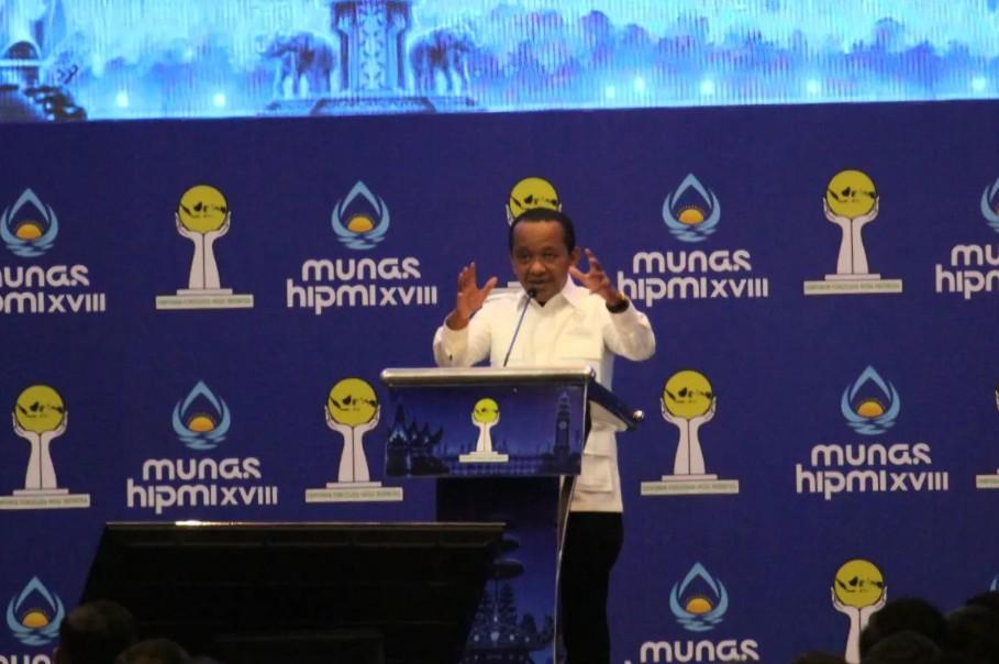 Bahlil Lahadalia Menegaskan Harga BBM dan LPG Subsidi Tidak Naik, Pemerintah Fokus Benahi Tata Kelola SDA