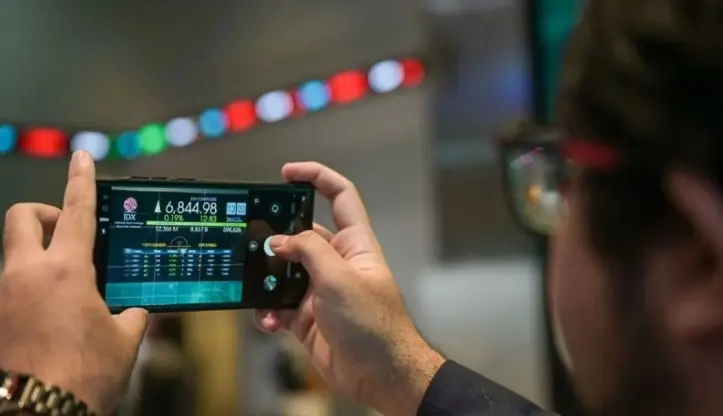 IHSG Berbalik Menguat, Respons Positif Investor terhadap Kebijakan Domestik Dongkrak Pasar